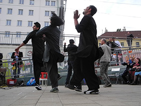 afghanischer tanz am schwendermarkt
